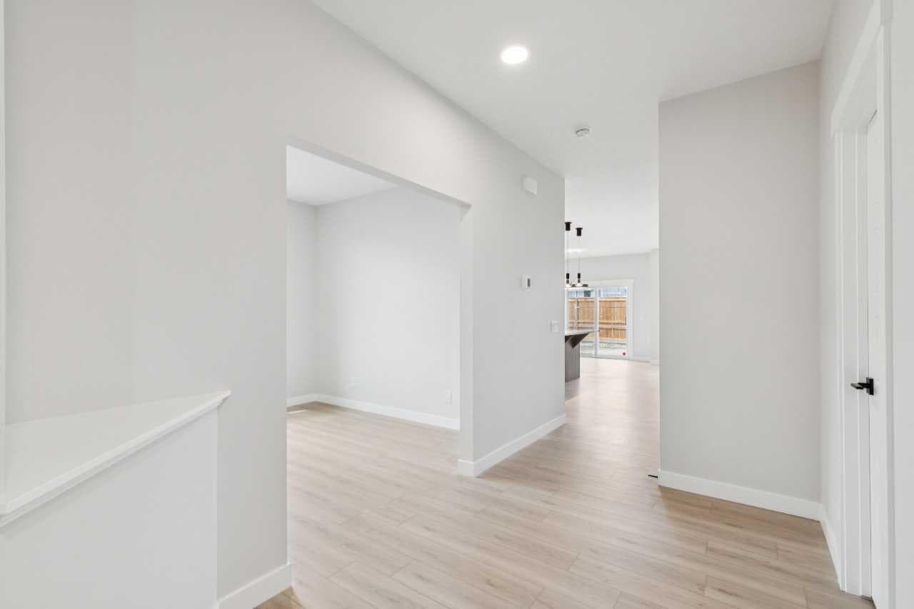 271 Bridgeport Circle 