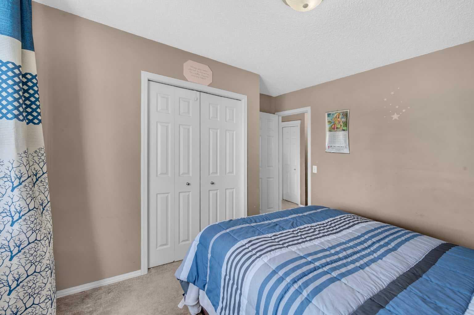 6 Saddlemont Way NE