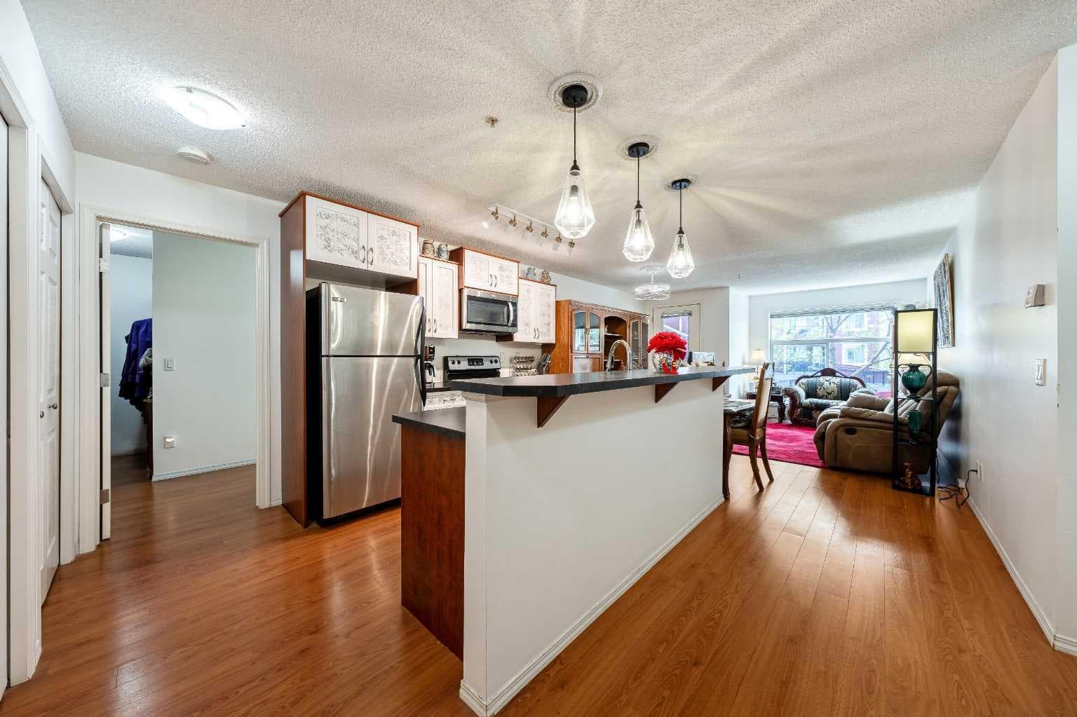 2132, 700 Willowbrook Road NW