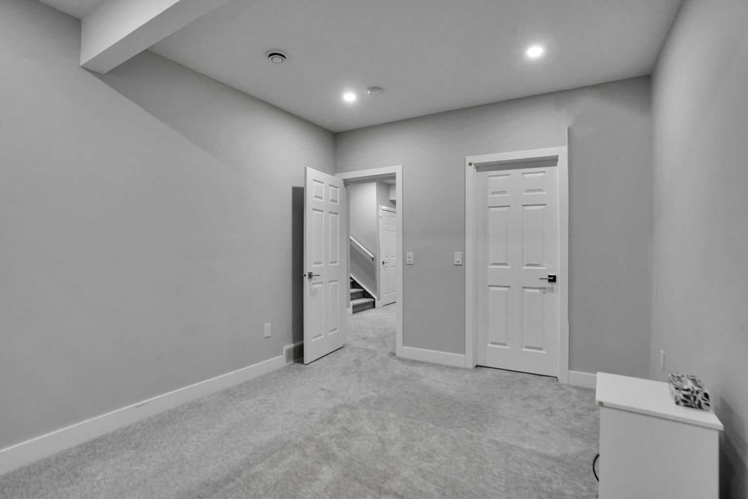 3 Rivercrest Common 