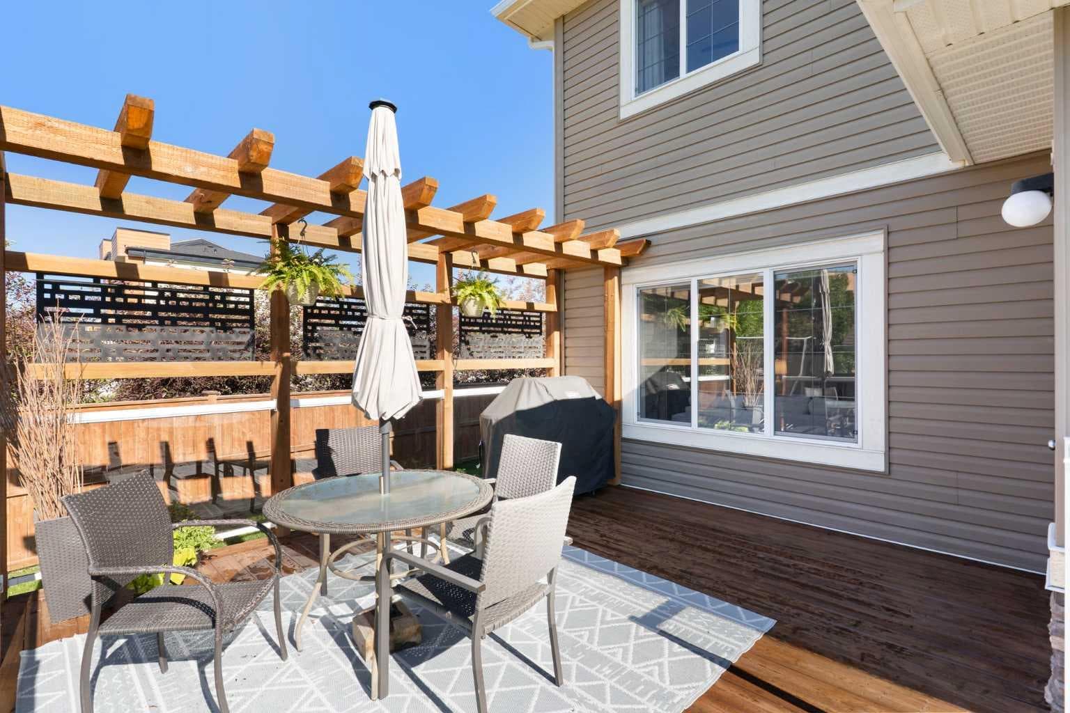 2201 Bayside Circle SW