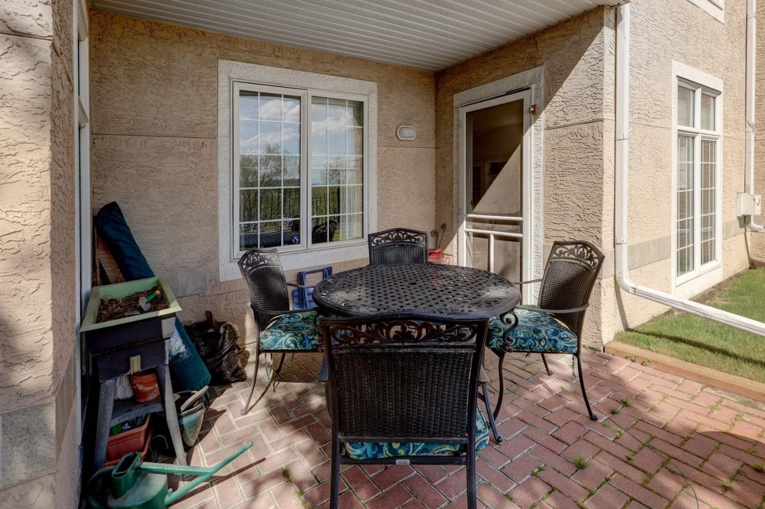 105, 4835 Dalhousie Drive NW