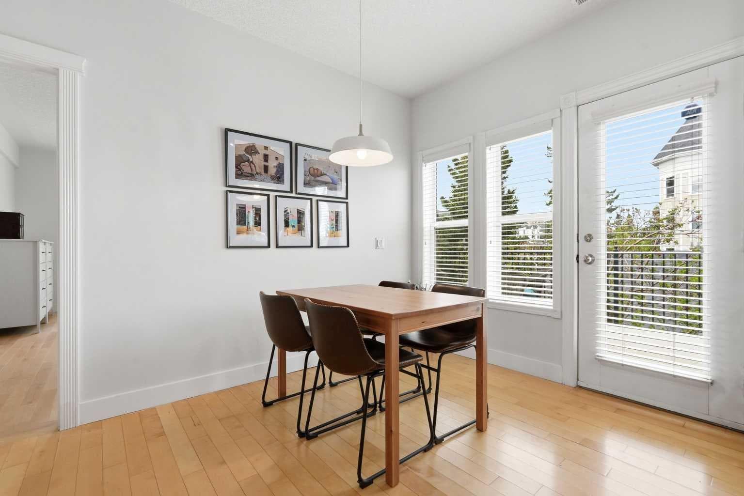130 Garrison Square SW