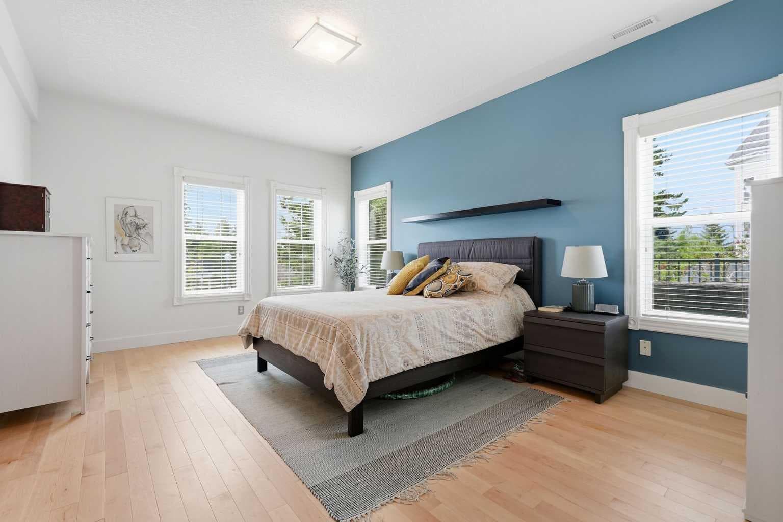 130 Garrison Square SW
