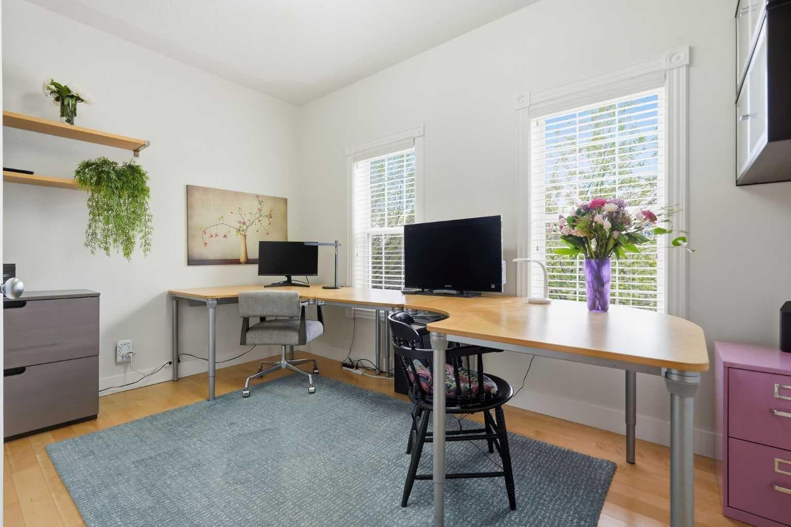 130 Garrison Square SW