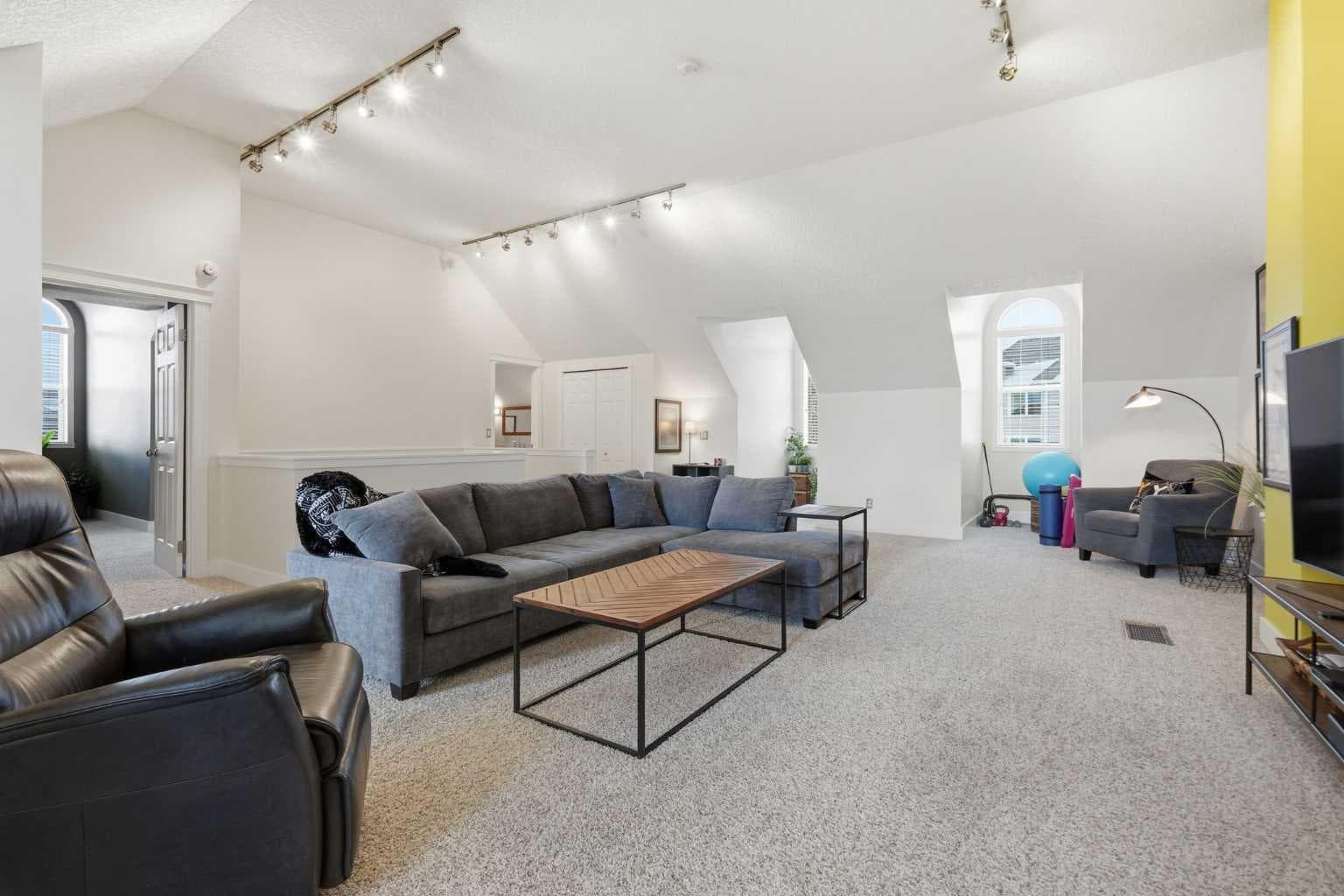 130 Garrison Square SW