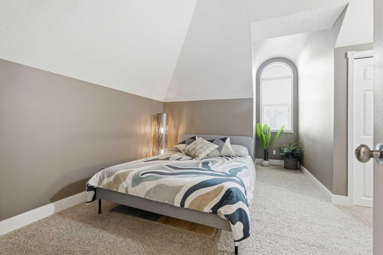 130 Garrison Square SW