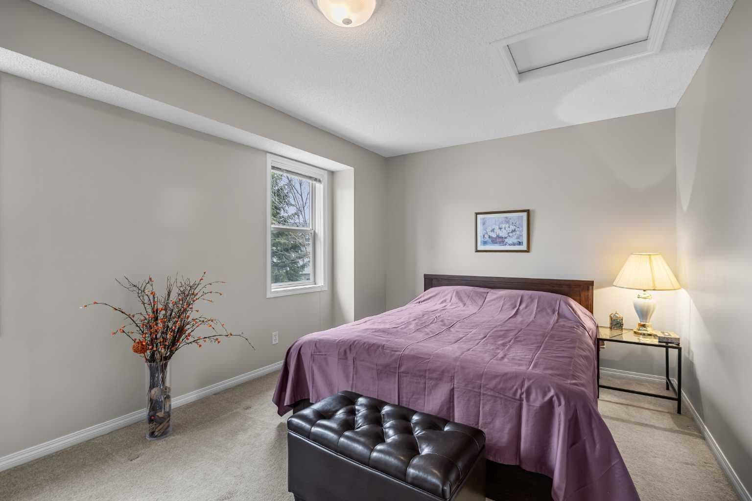 33 Country Hills Cove NW