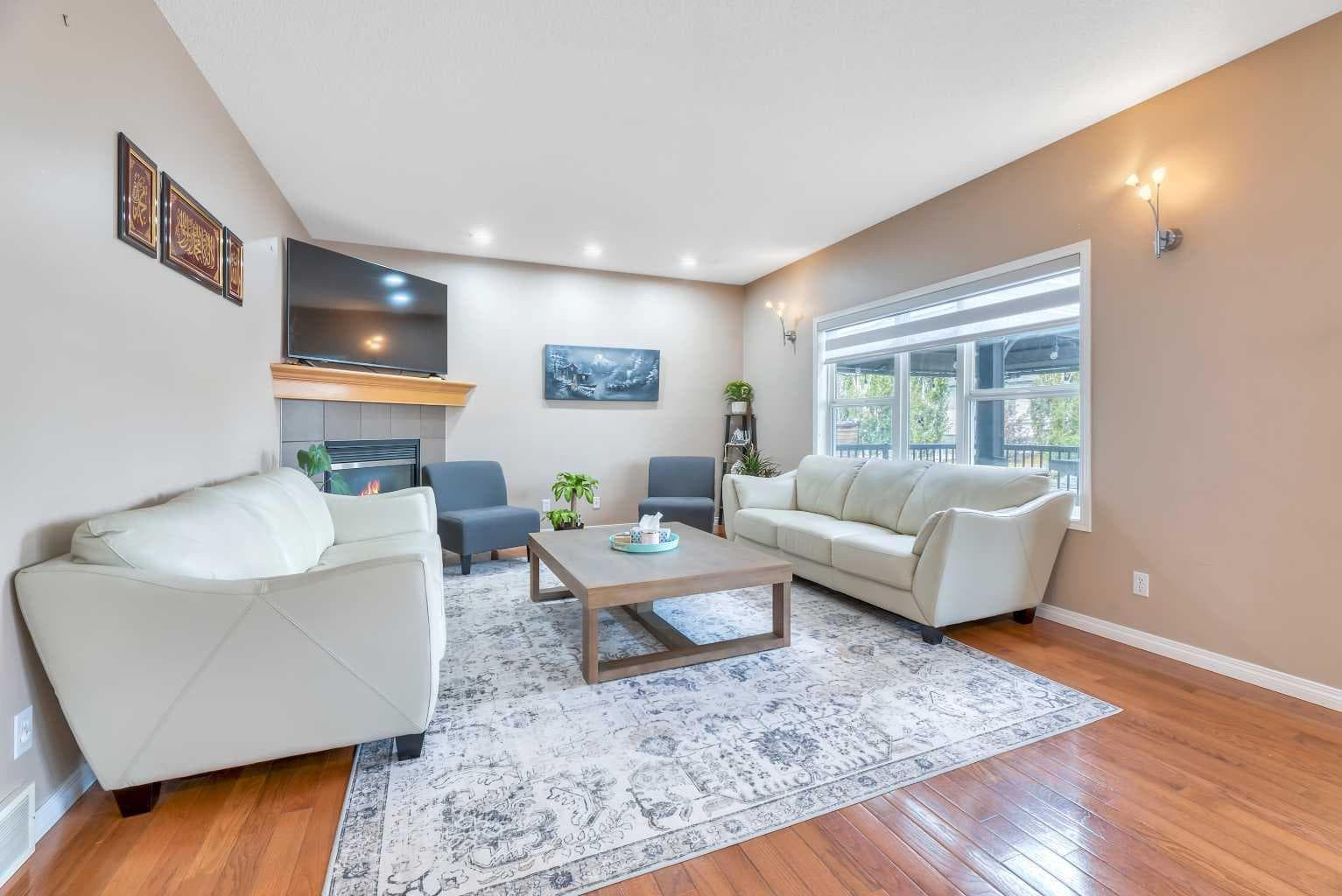 245 Springmere Way 
