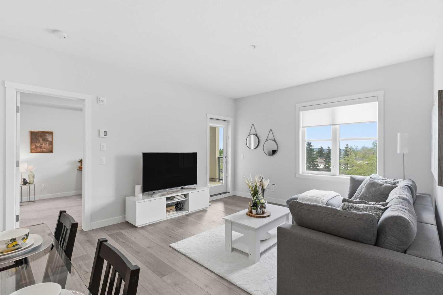 1306, 81 Arbour Lake View NW