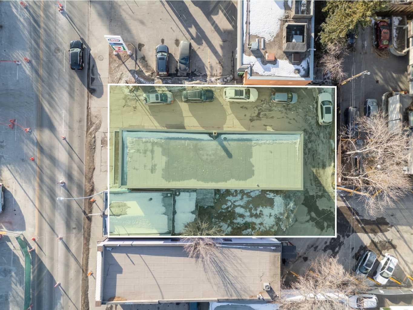 2611, 2613, 2615 14 Street SW