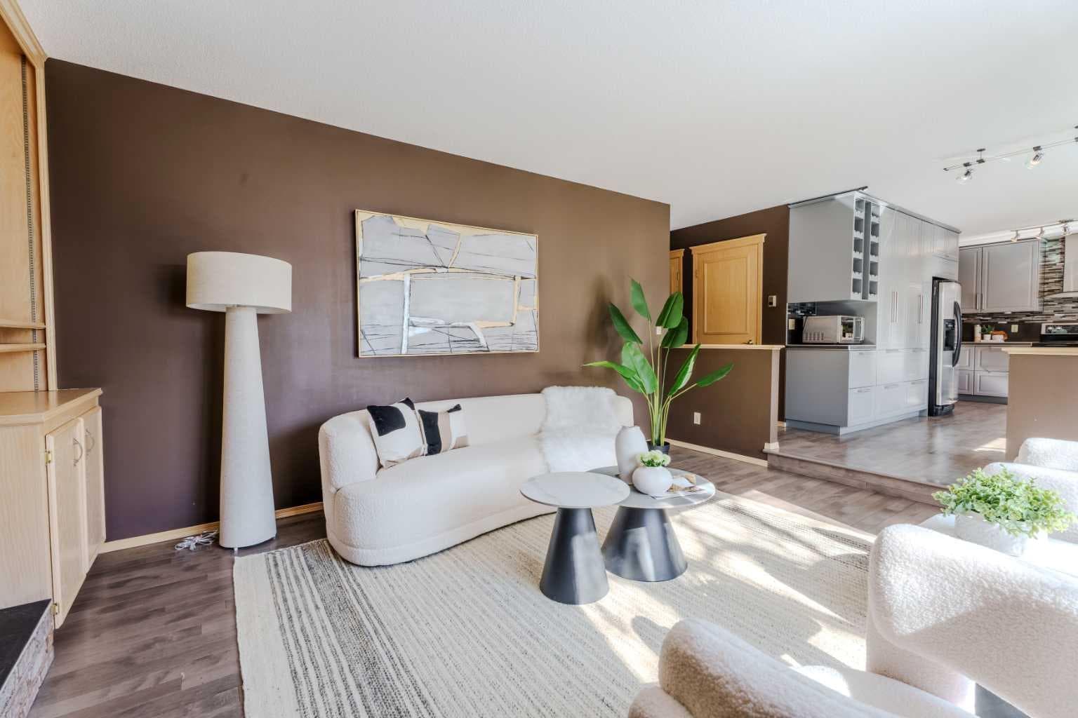 135 Canterbury Court SW