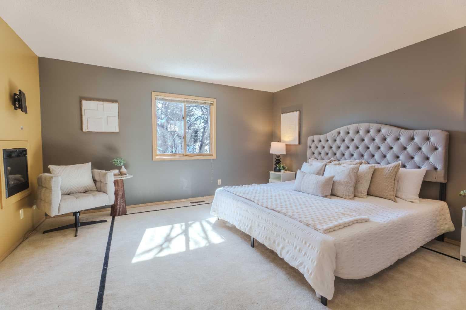 135 Canterbury Court SW