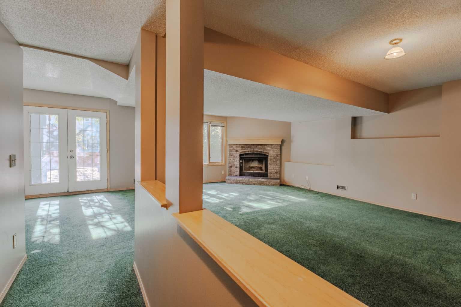 135 Canterbury Court SW