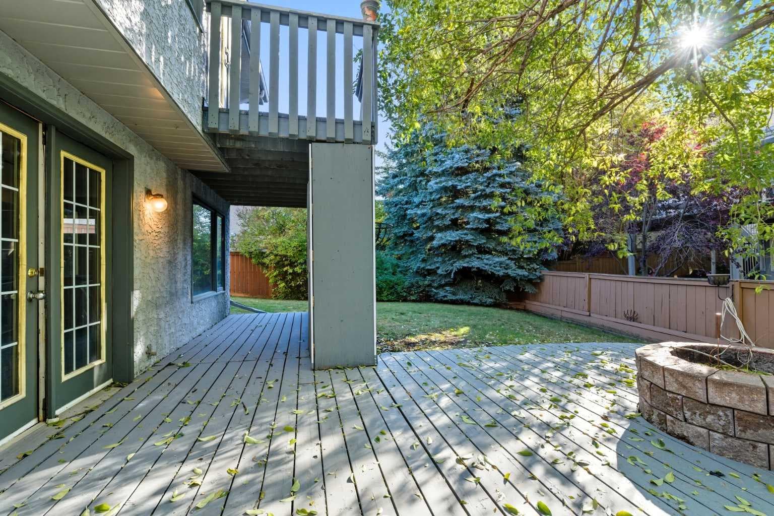 135 Canterbury Court SW