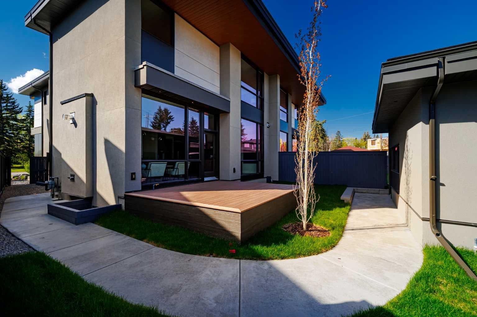 3B Willow Crescent SW