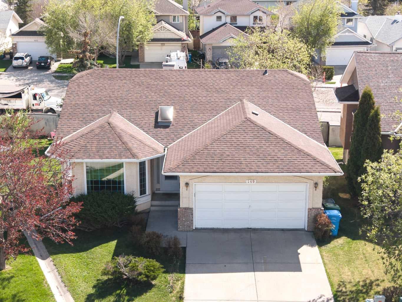 149 Sceptre Court NW