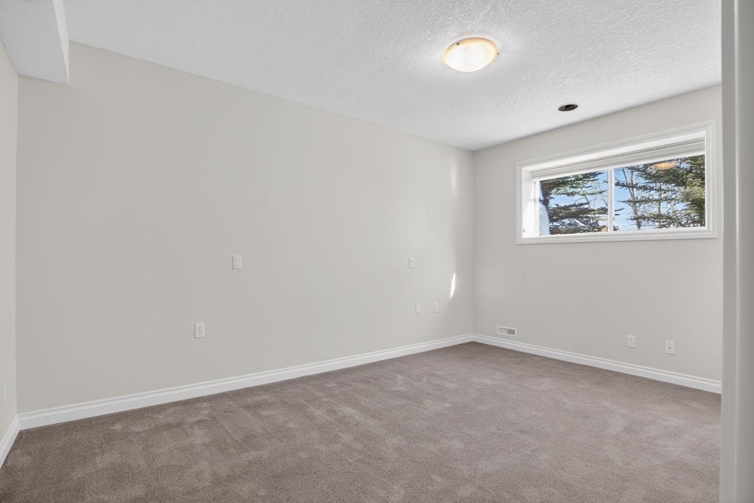 14 Discovery Woods Villas SW