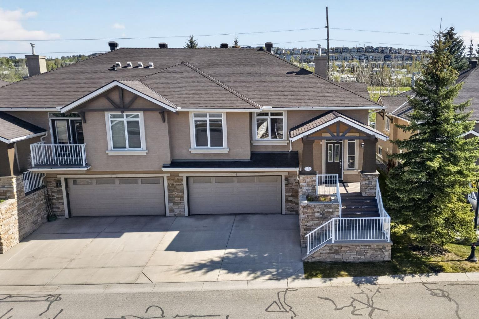 14 Discovery Woods Villas SW