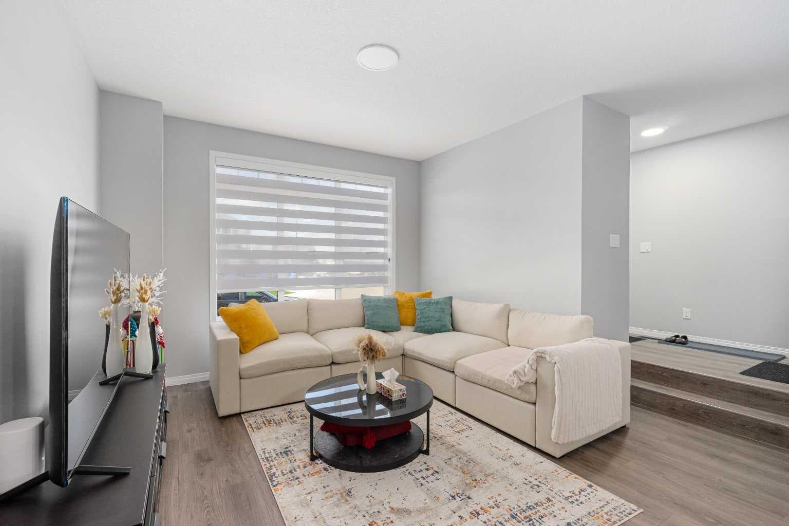 56 Belmont Green SW