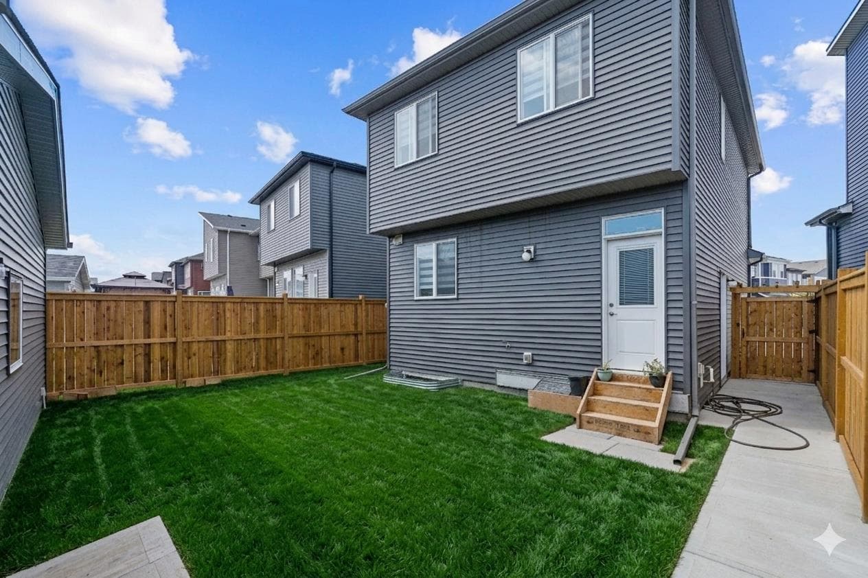 56 Belmont Green SW