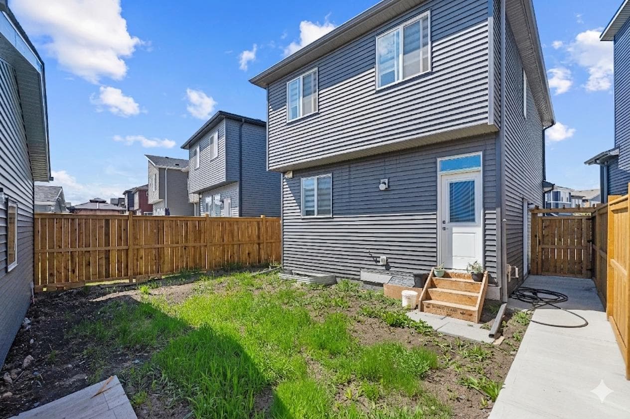 56 Belmont Green SW