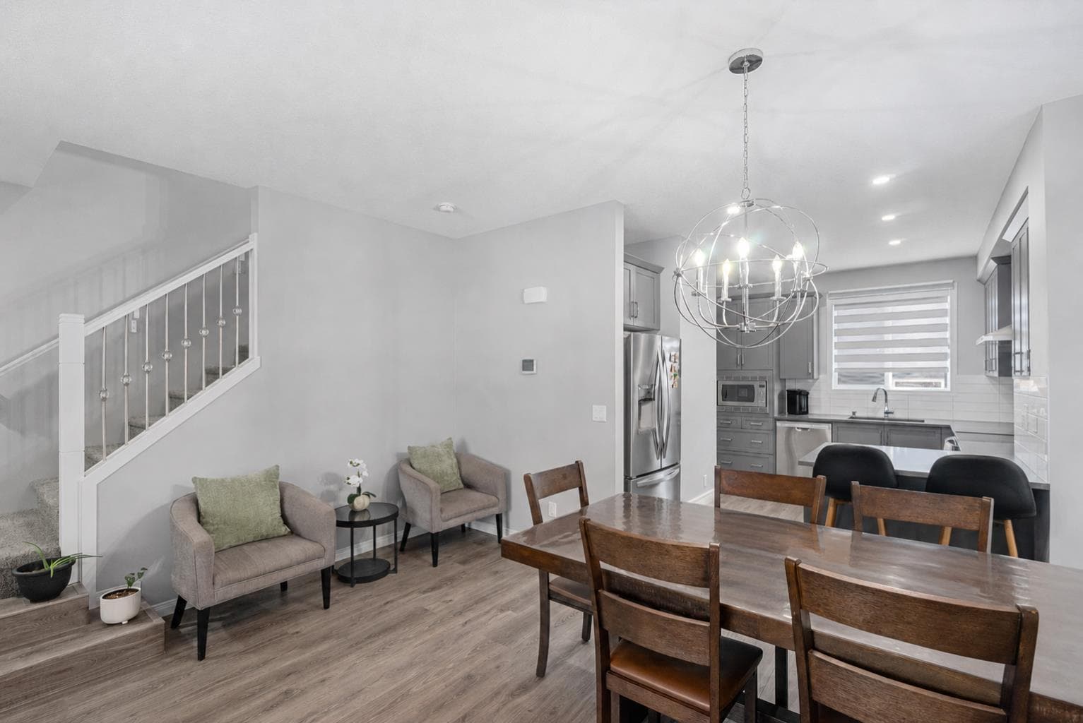 56 Belmont Green SW