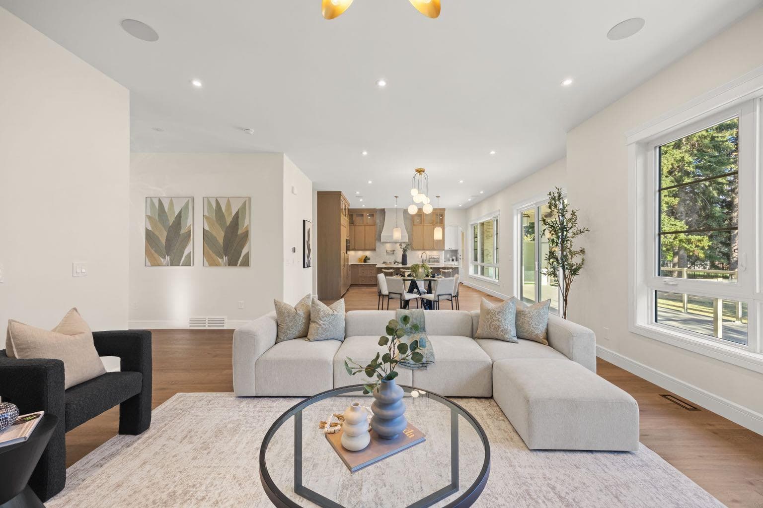 26 Varsplain Place NW