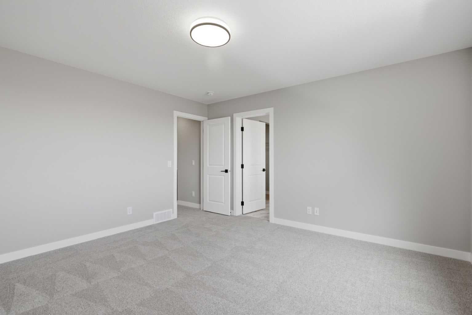139 Belvedere Crescent SE