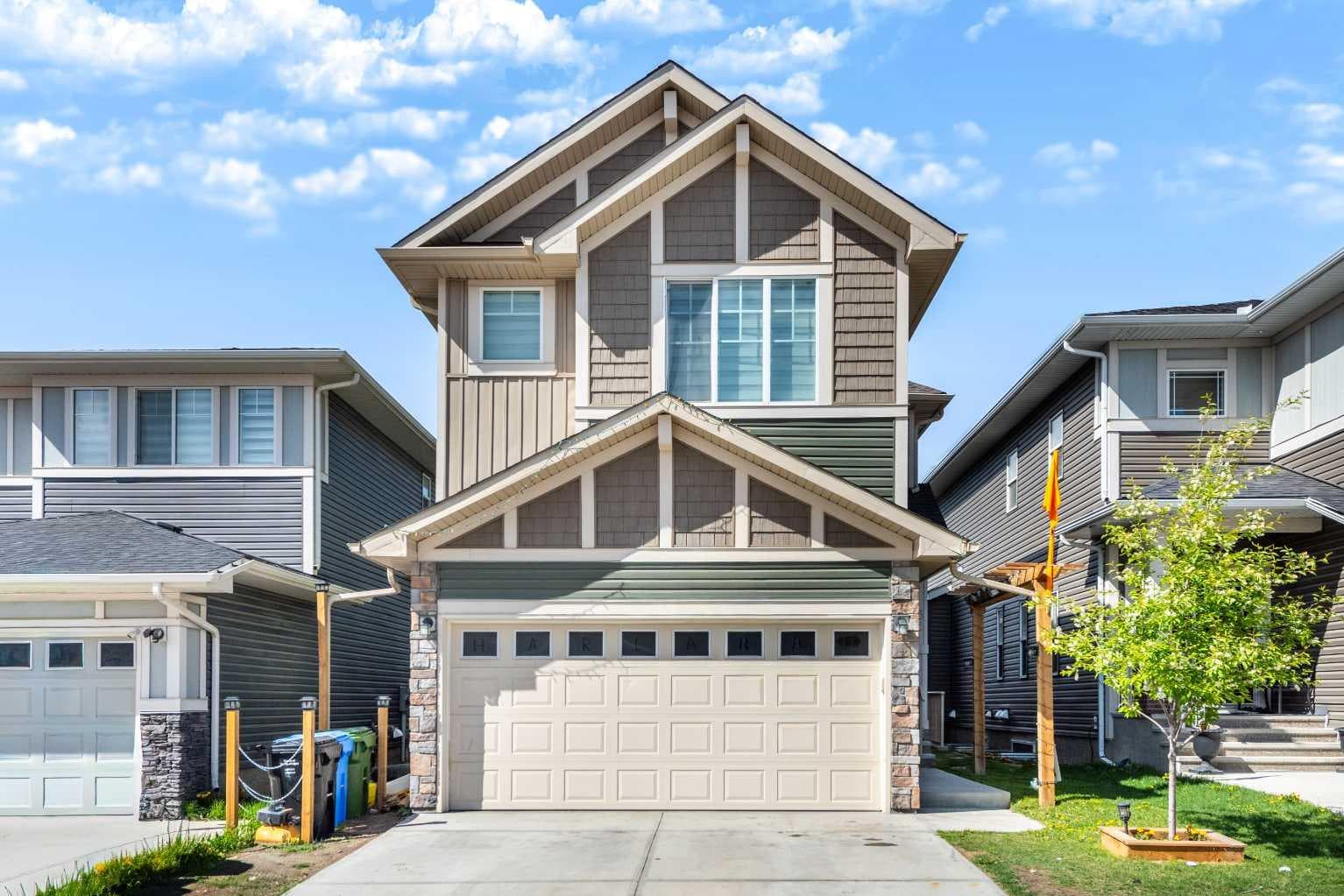 32 Saddlestone Way NE