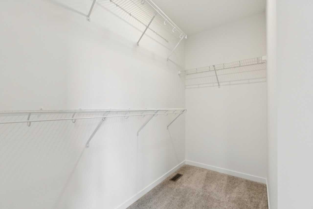 422 Heartland Way 