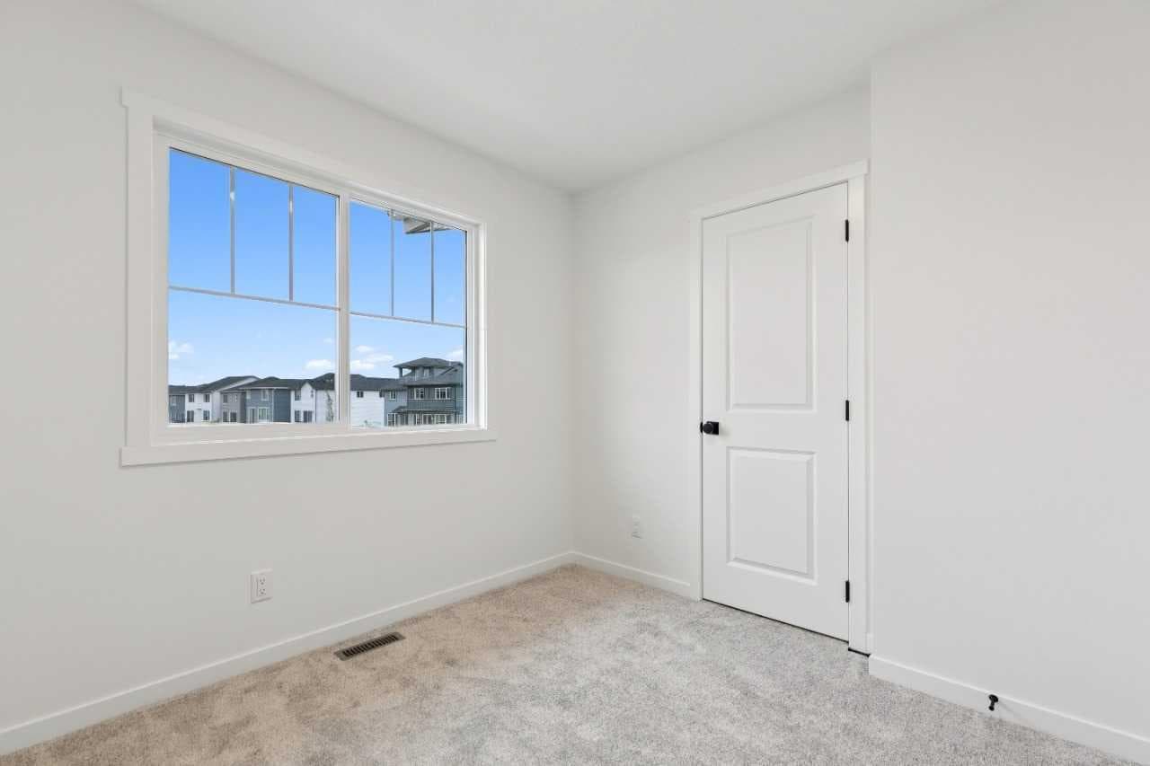 422 Heartland Way 
