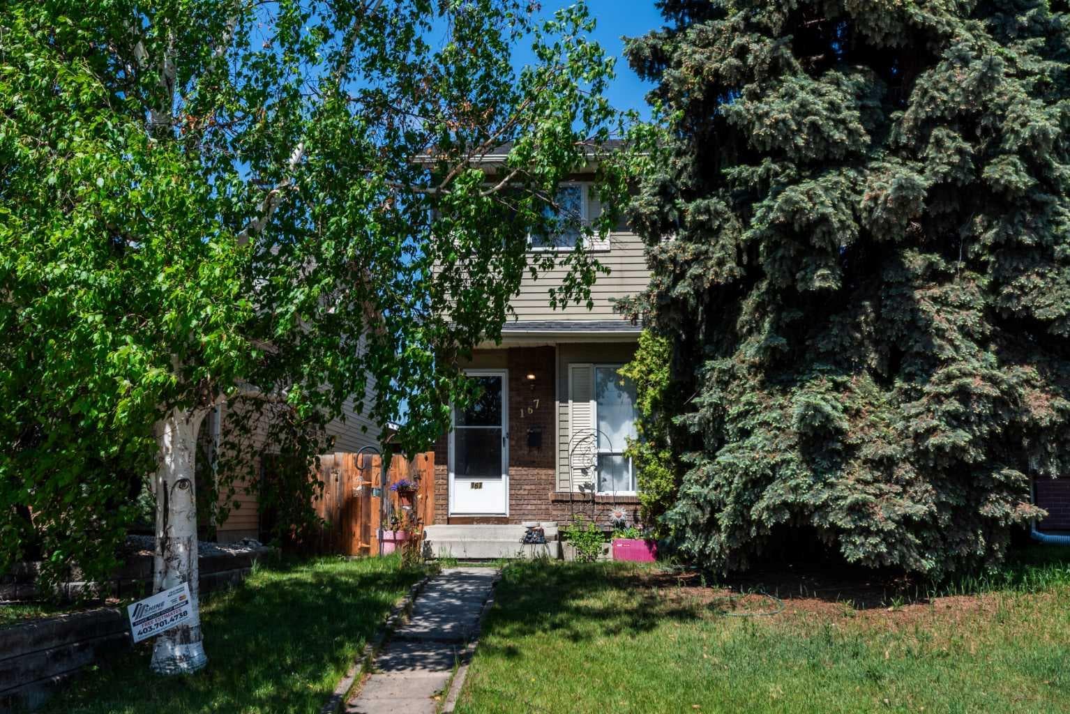 167 Erin Mount Place SE