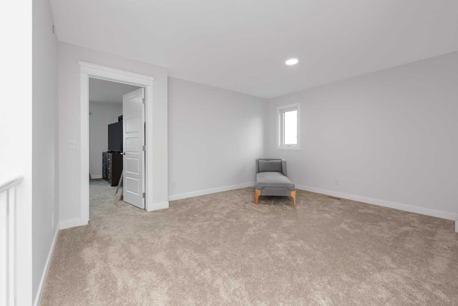 418 Hotchkiss Manor SE
