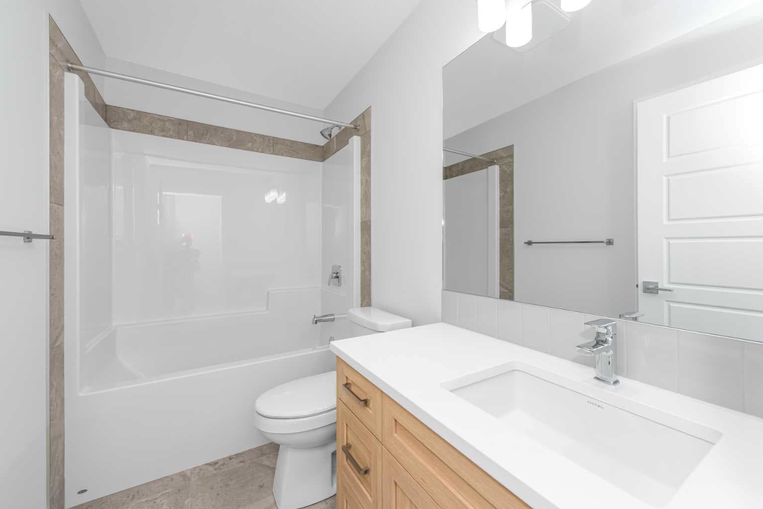 418 Hotchkiss Manor SE