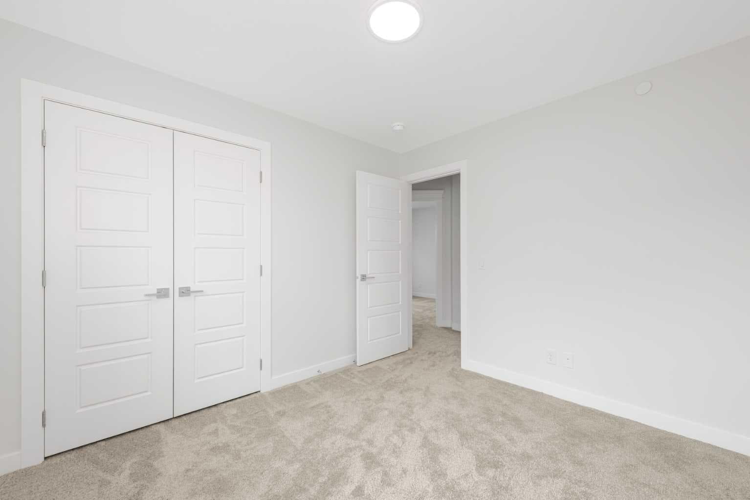 418 Hotchkiss Manor SE