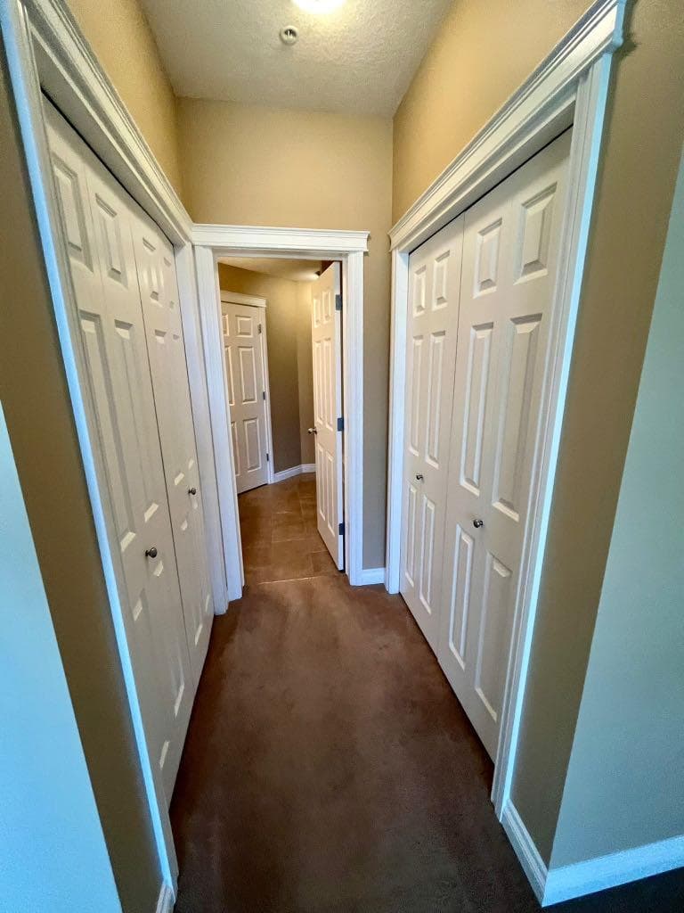 4107, 24 Hemlock Crescent SW