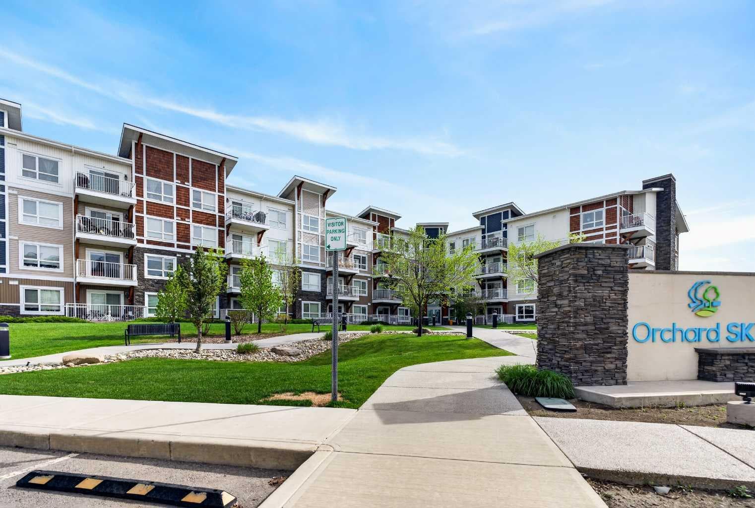 2303, 302 Skyview Ranch Drive NE