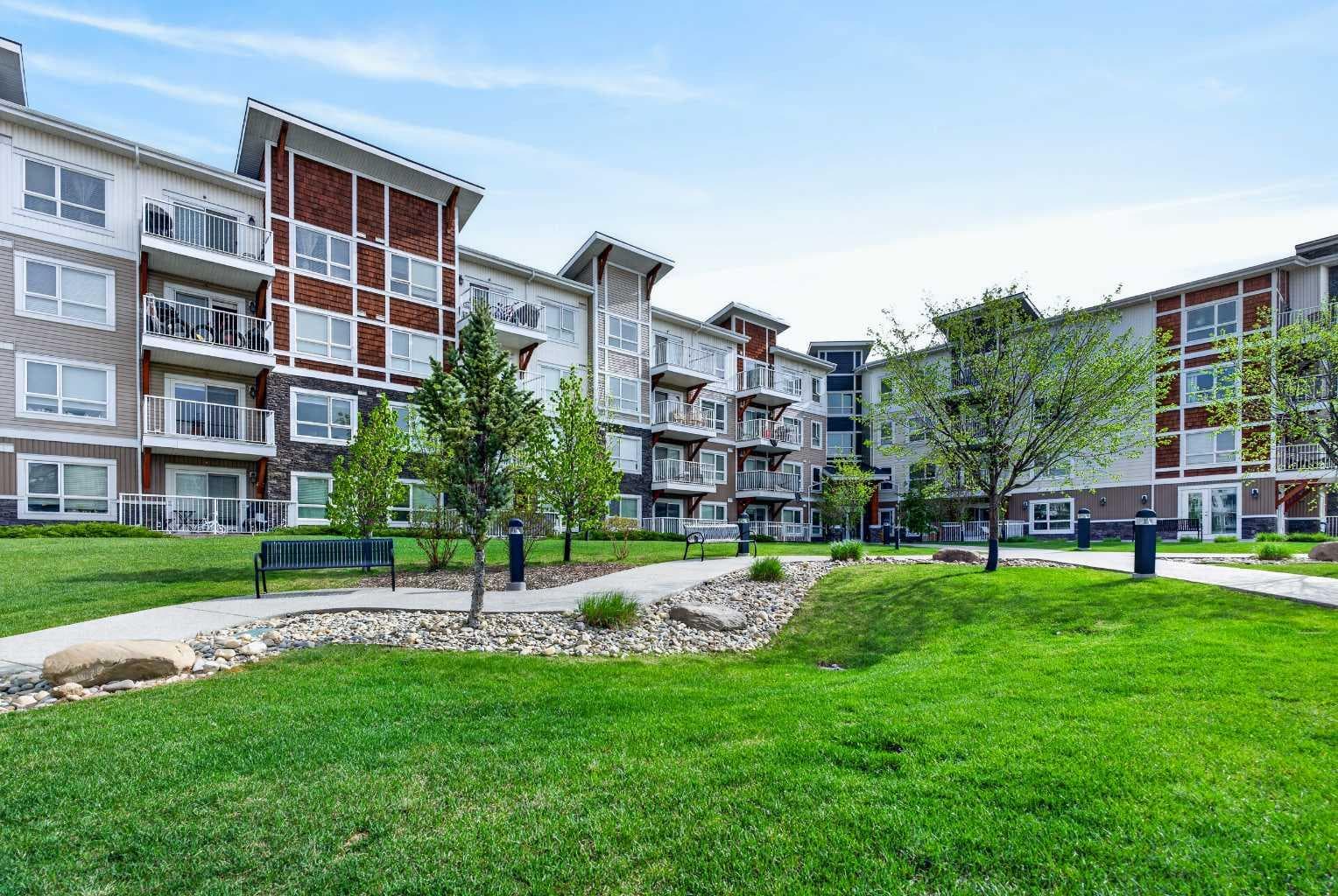 2303, 302 Skyview Ranch Drive NE