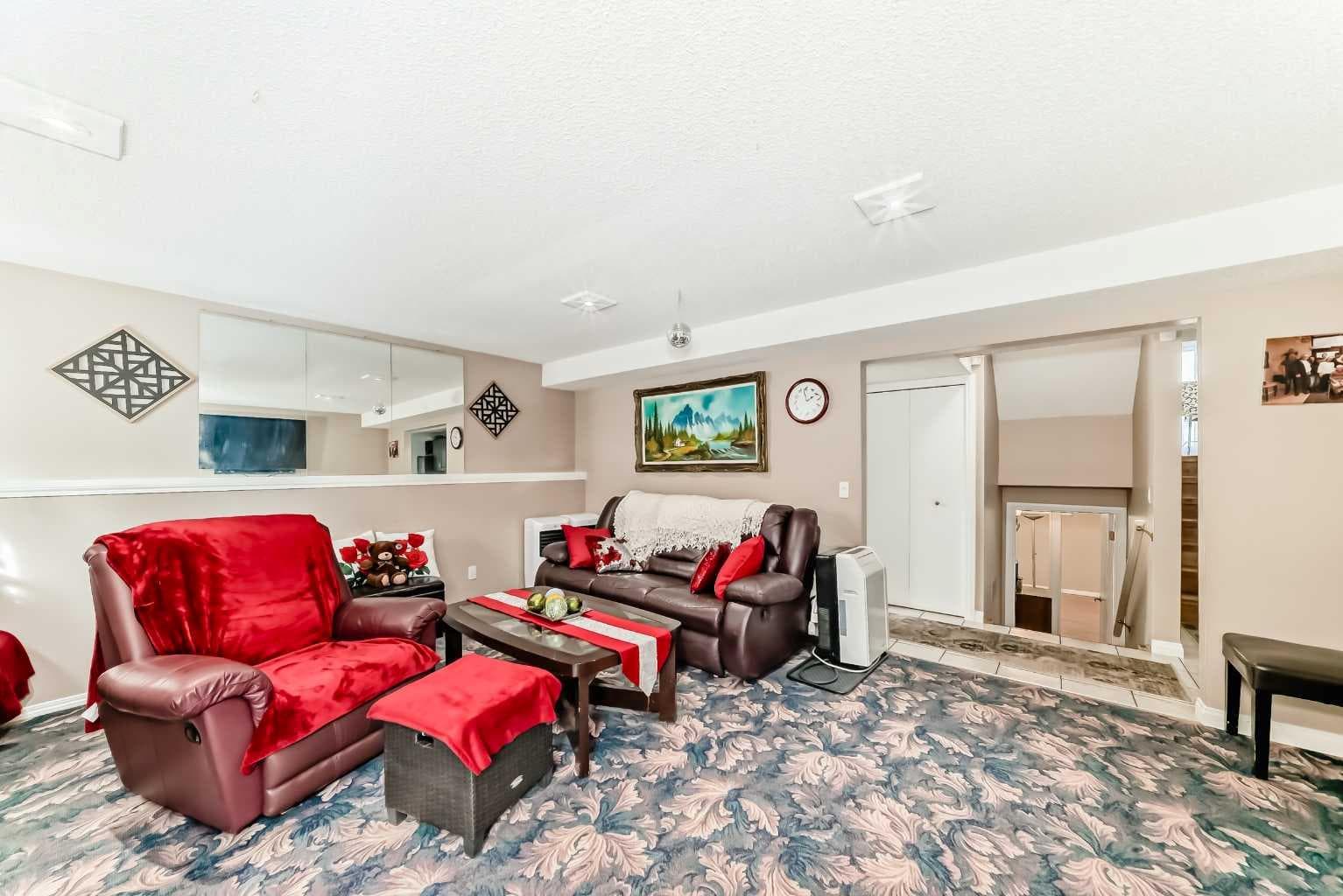 43 Beaconsfield Way NW