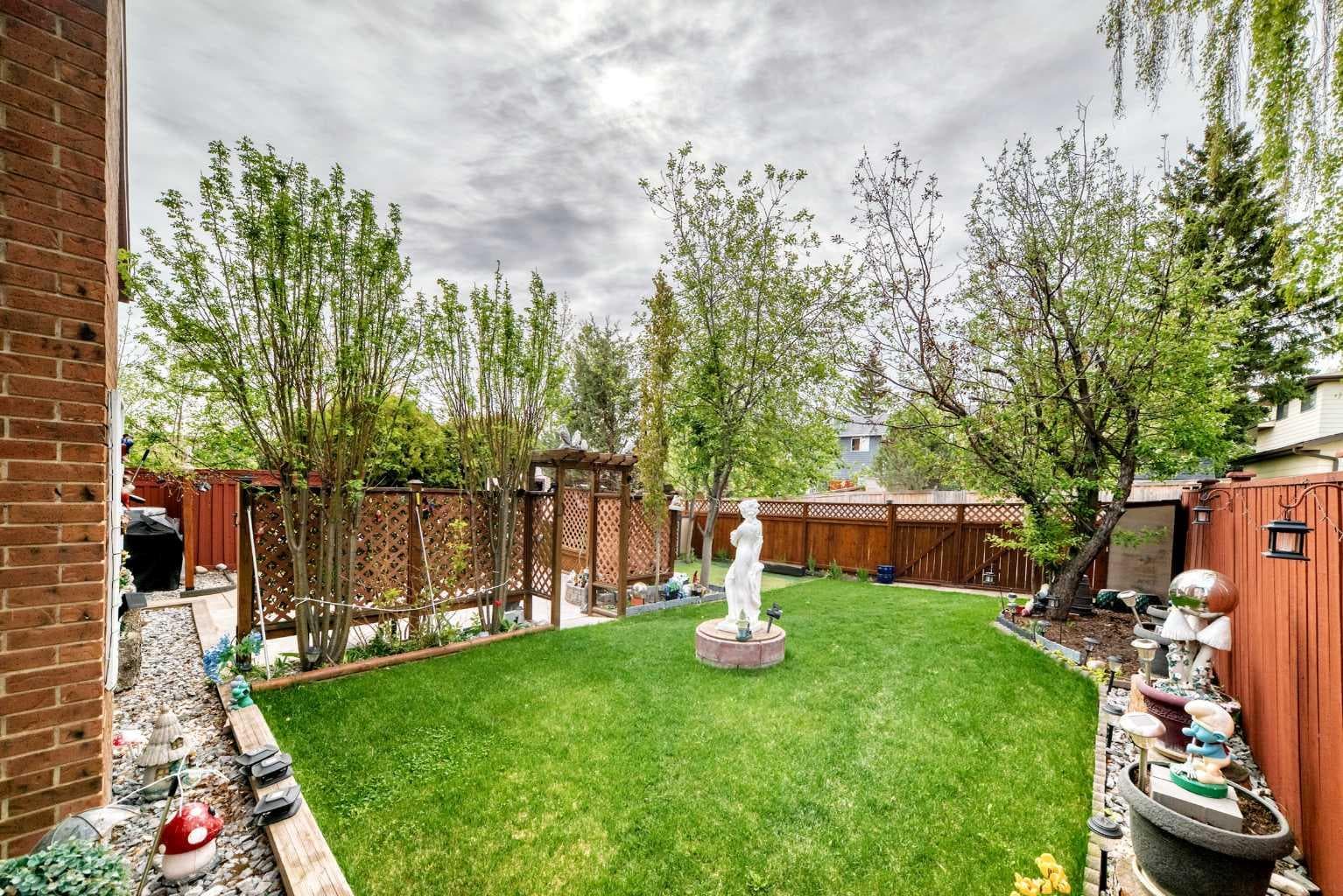 43 Beaconsfield Way NW