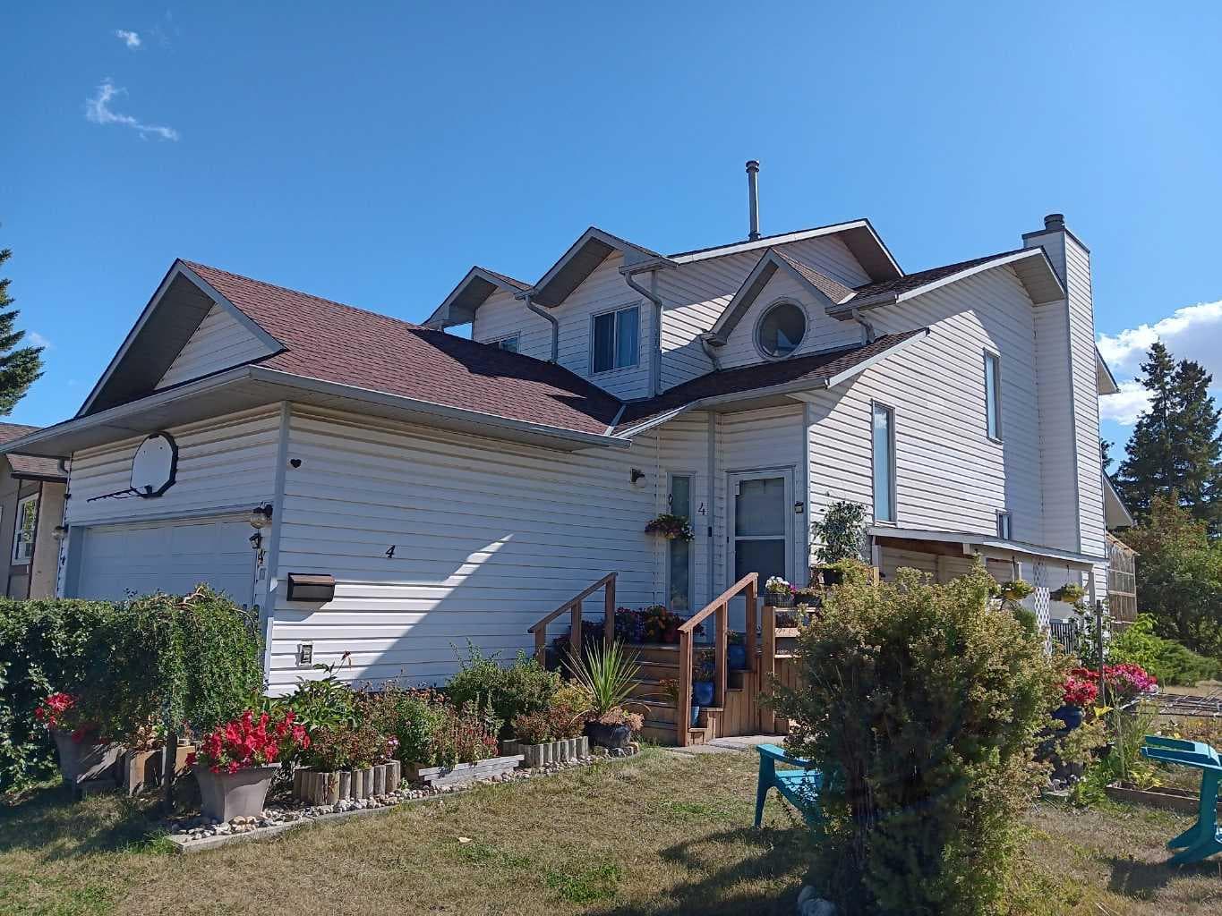 4 Fallingworth Bay NE