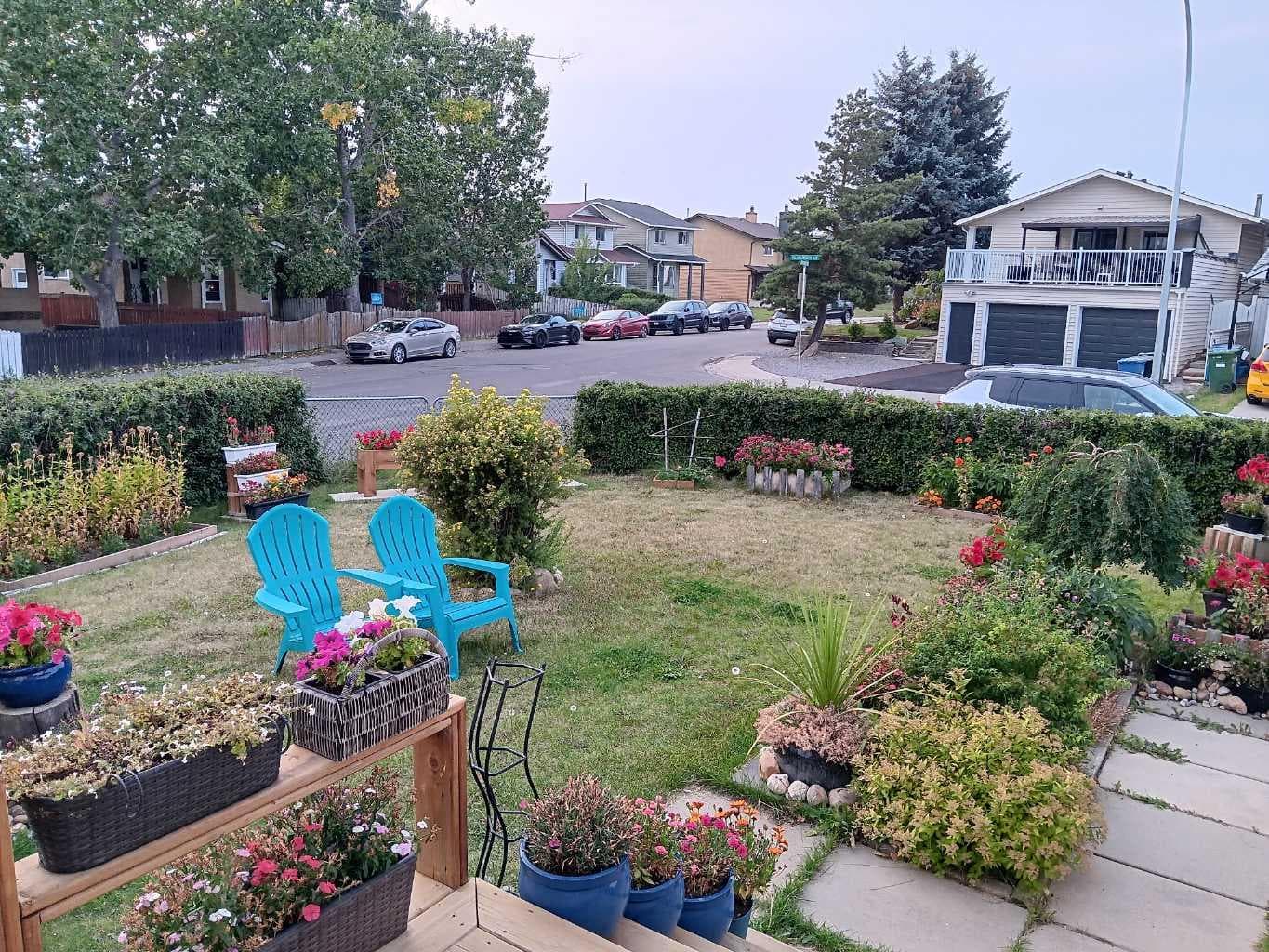 4 Fallingworth Bay NE