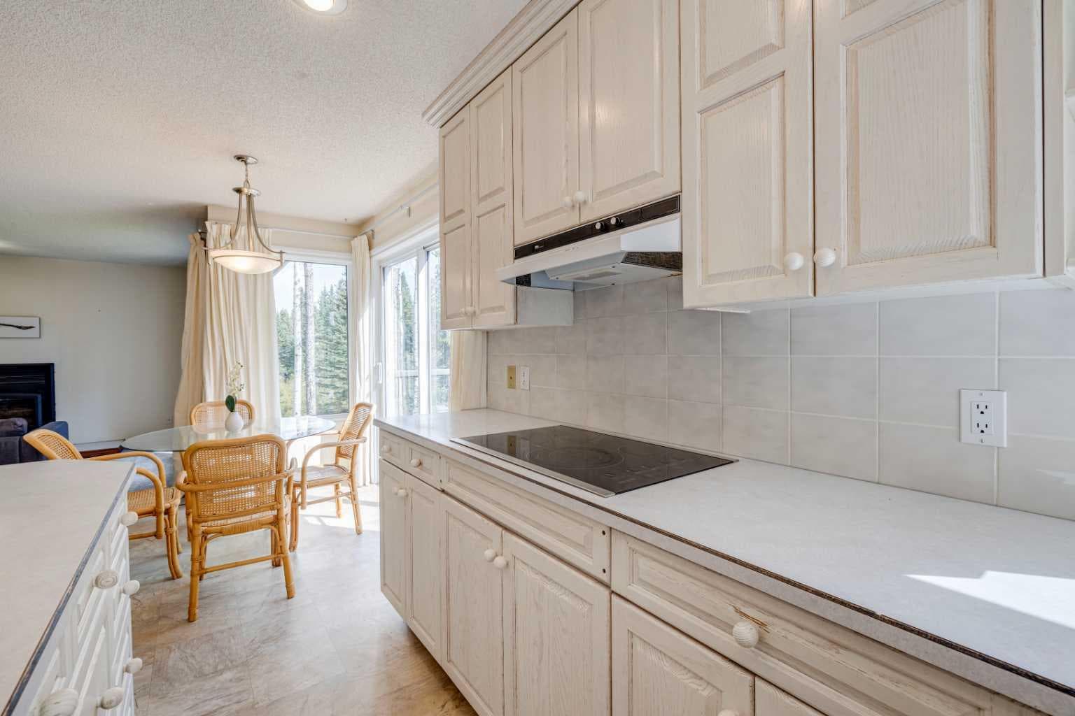 50 Elk Valley Crescent 