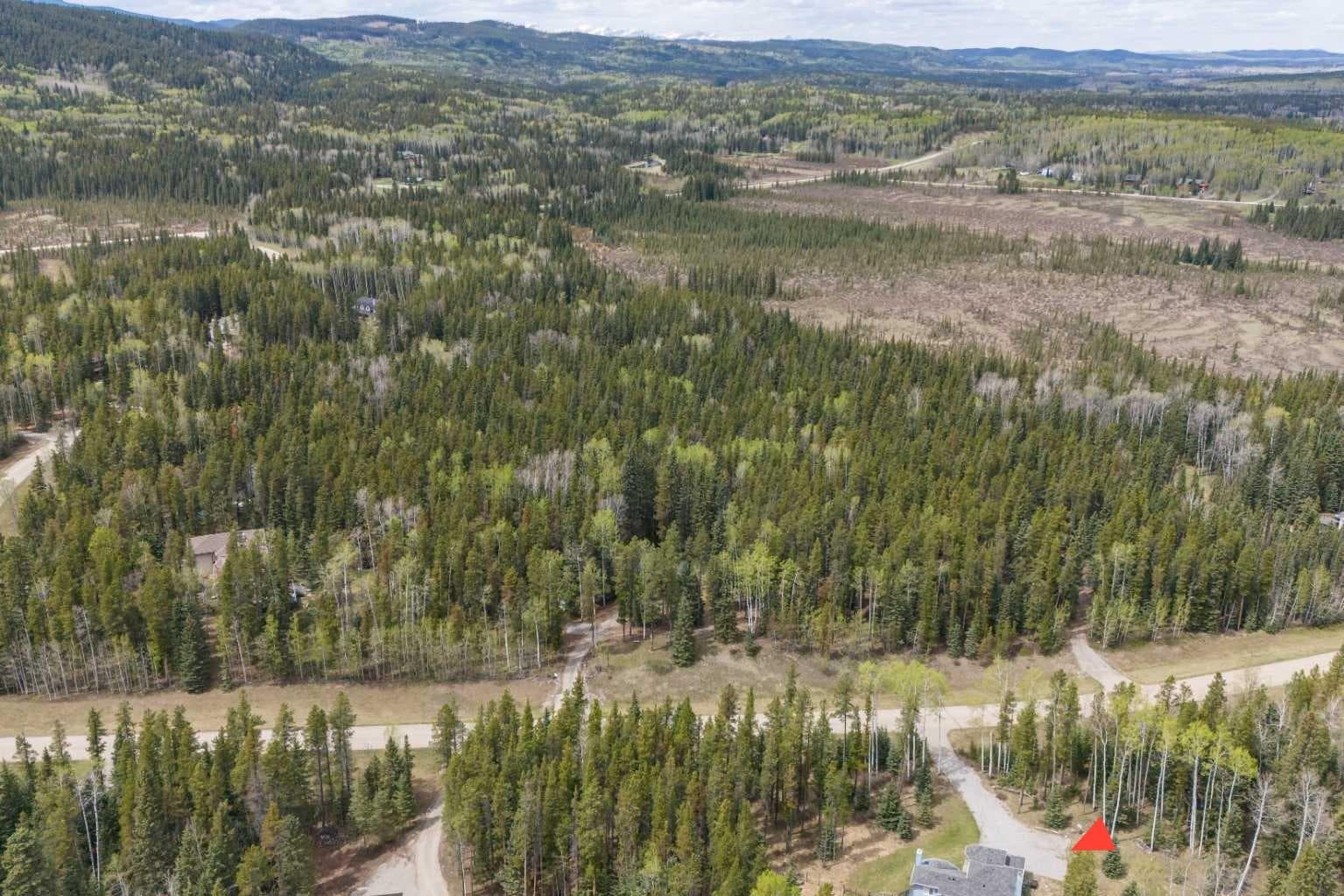 50 Elk Valley Crescent 