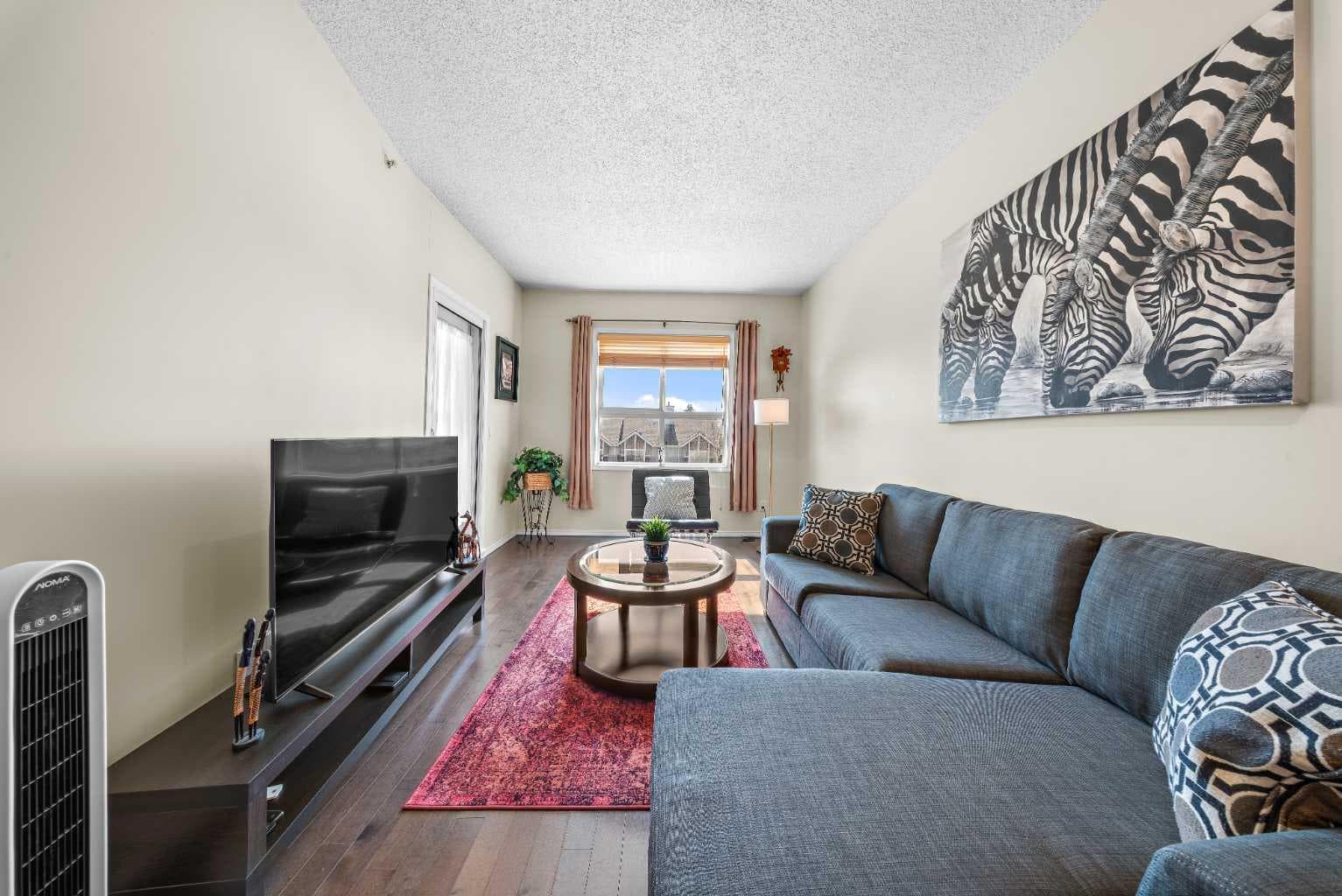 3206, 73 Erin Woods Court SE