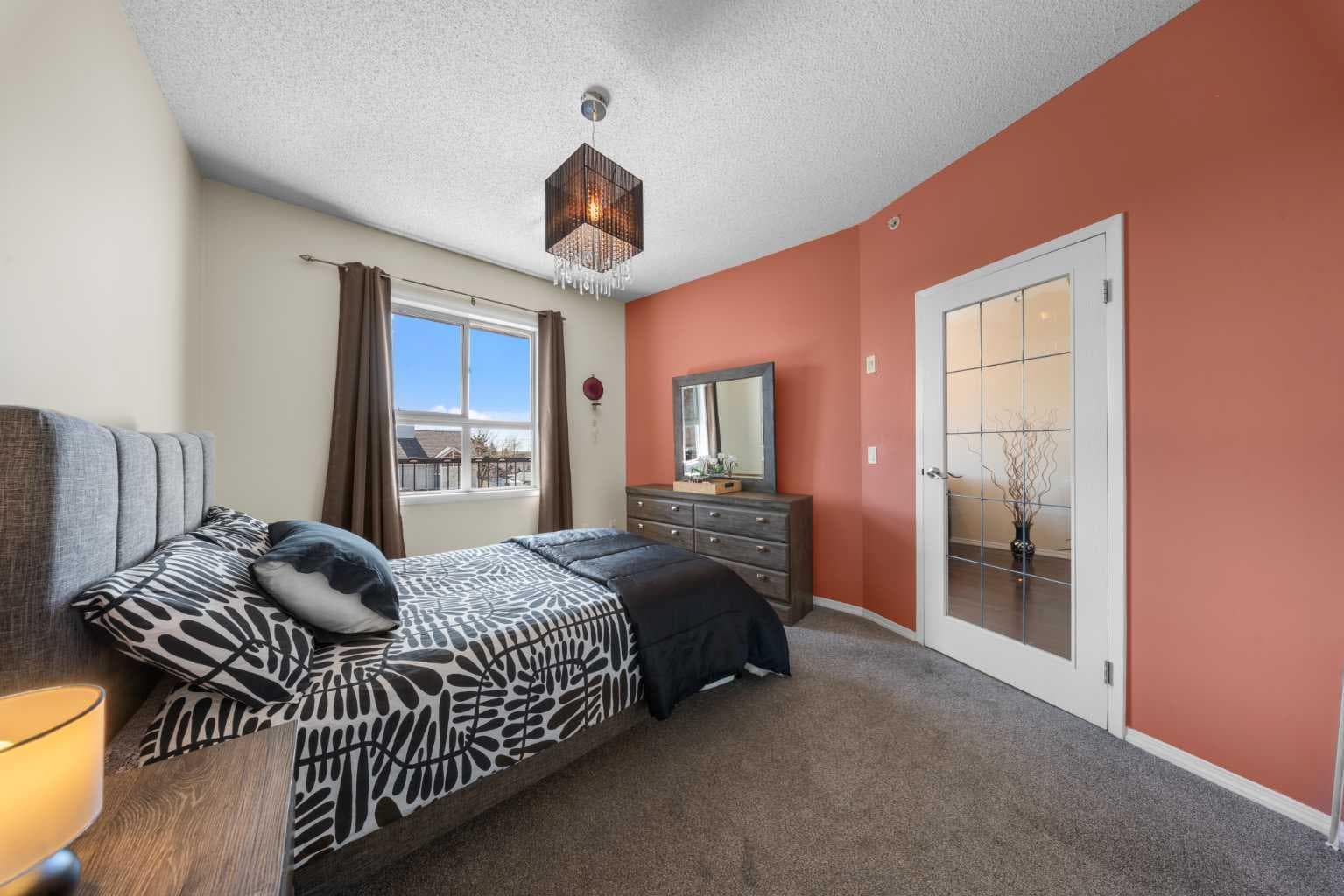 3206, 73 Erin Woods Court SE