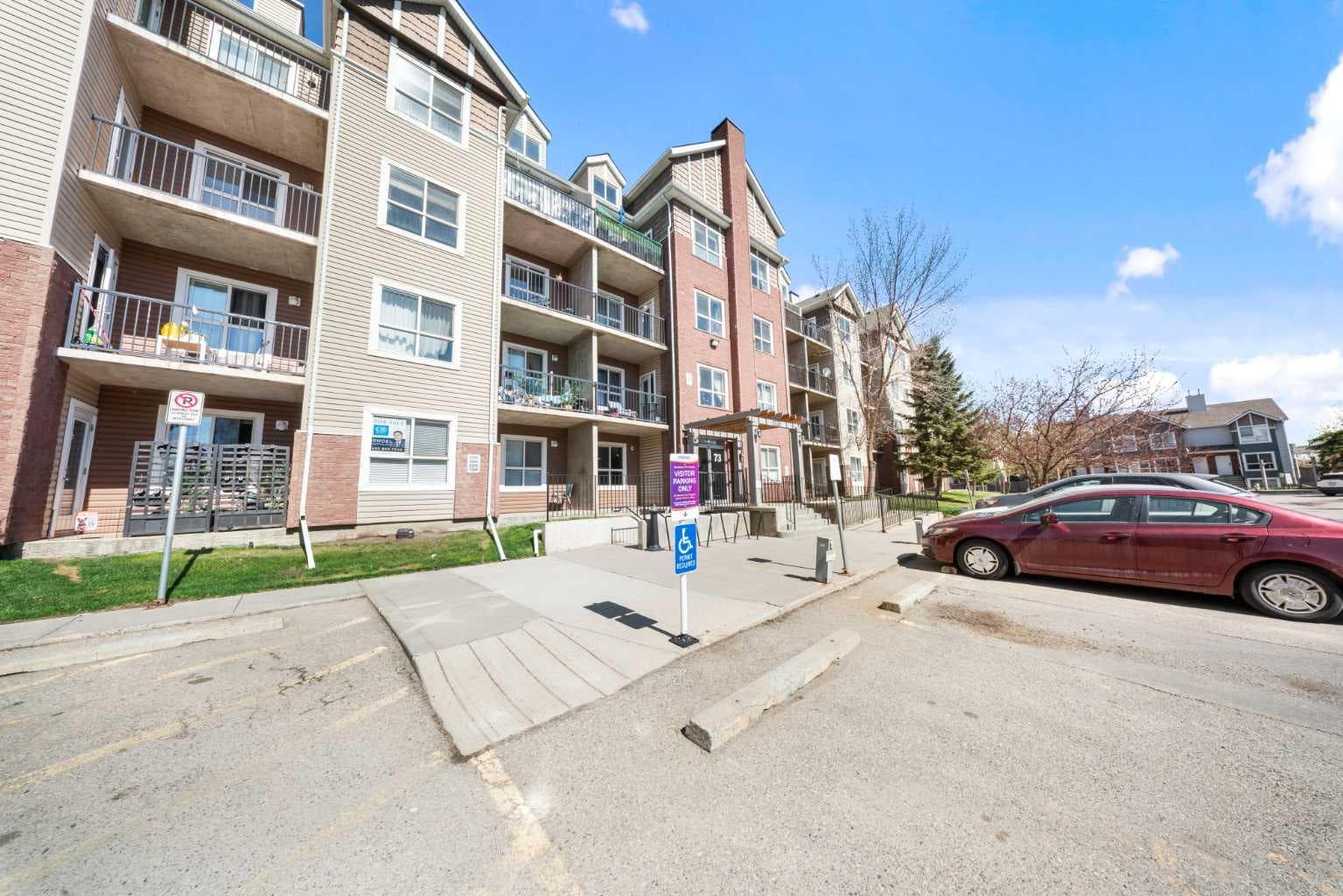 3206, 73 Erin Woods Court SE
