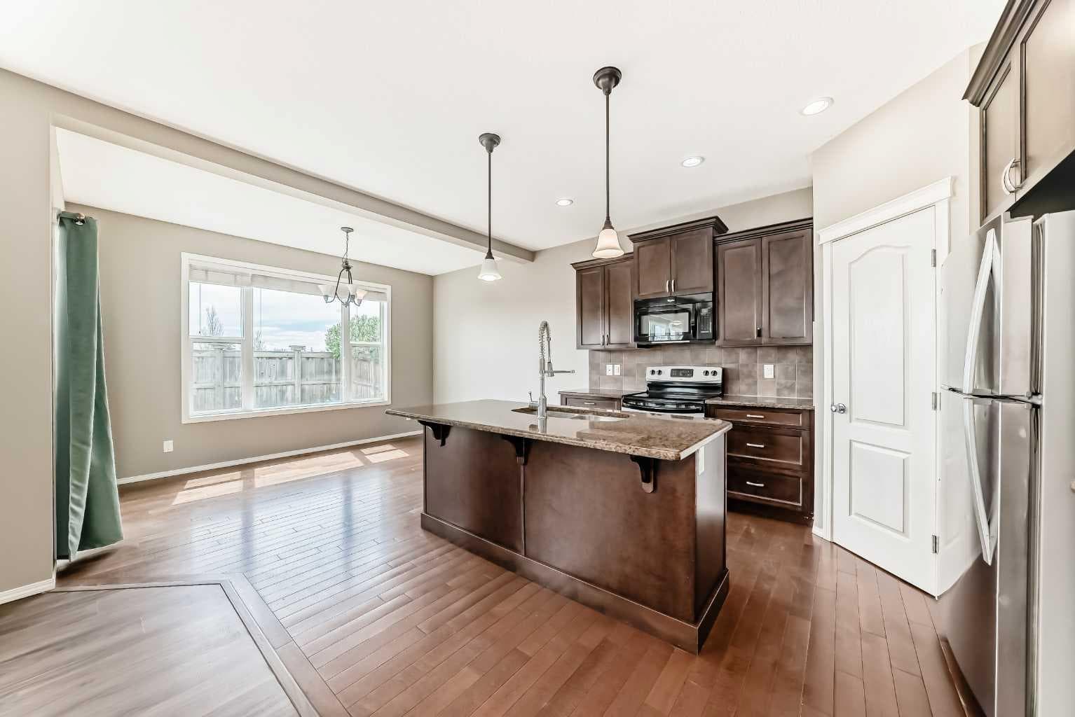196 Cranberry Circle SE