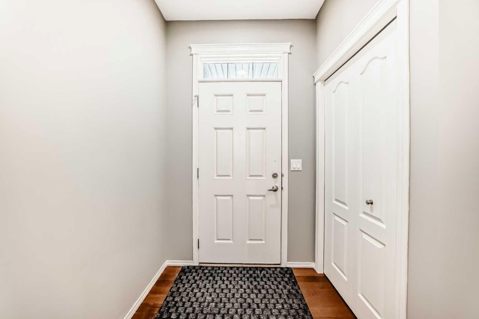 196 Cranberry Circle SE